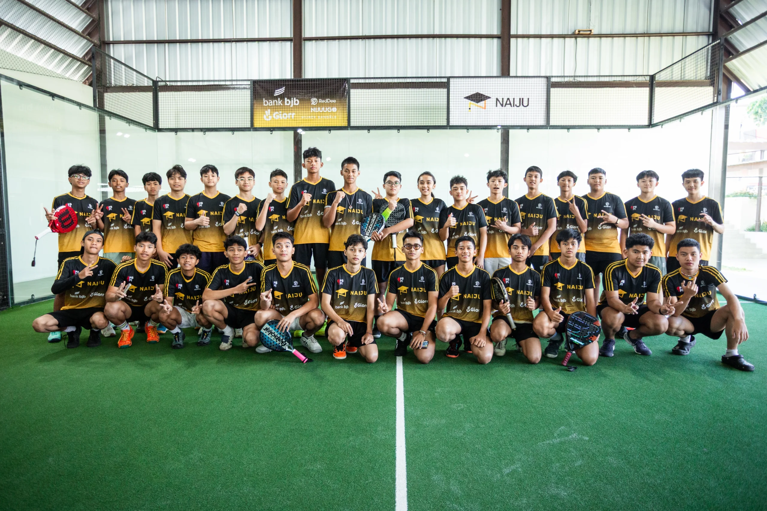 Aksi pertandingan padel NAIJU